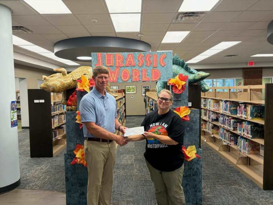 Vidalia Lions Club Gift Sponsors Library Programs for Local Kids