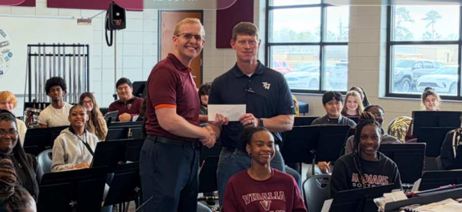 Vidalia Rotary Club Donates to VHS Soundtribe