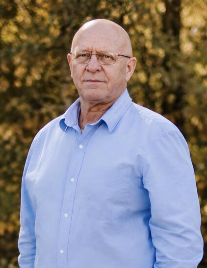 Mr. Larry Paul, Glenwood