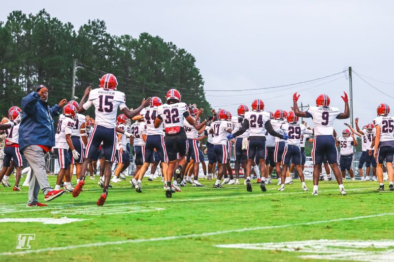 No. 1 Toombs County Rolls Past Brantley County 71-7, Improves to 6-0