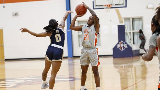 Lady Barons Hold Off Tigers to Win SSAC Opener