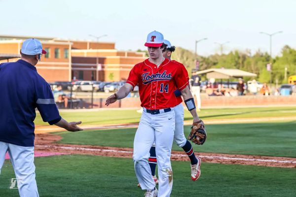 Bulldogs Edge Out Brantley County in Tight 1-0 Pitching Duel to Win Game Two of Region Series.