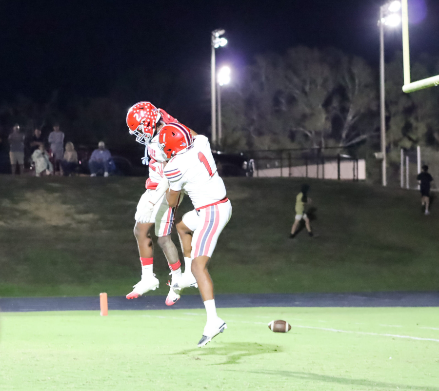 #2 Toombs County Rolls Past #6 Swainsboro, 47–20