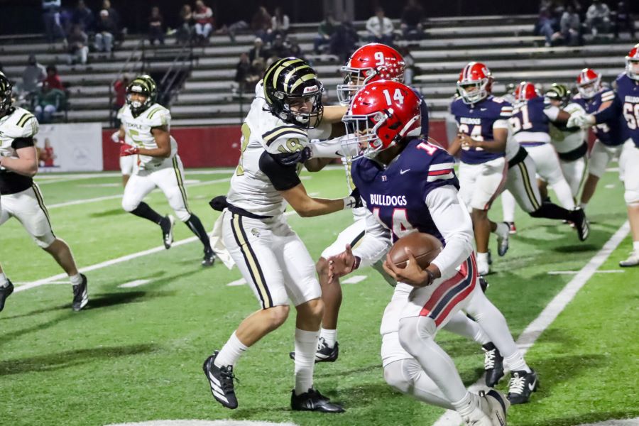 #2 Toombs County Destroys Temple 50–6 in Opening Round of GHSA Playoffs