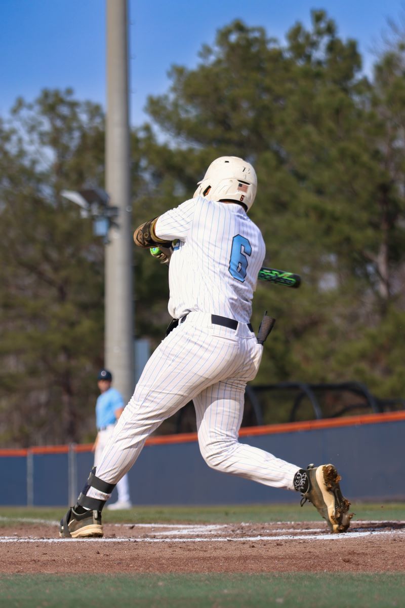 Barons Split Doubleheader with Skyhawks 