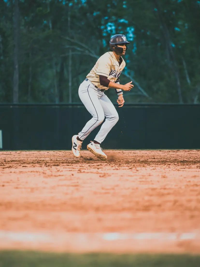 Indians Sweep Tigers 