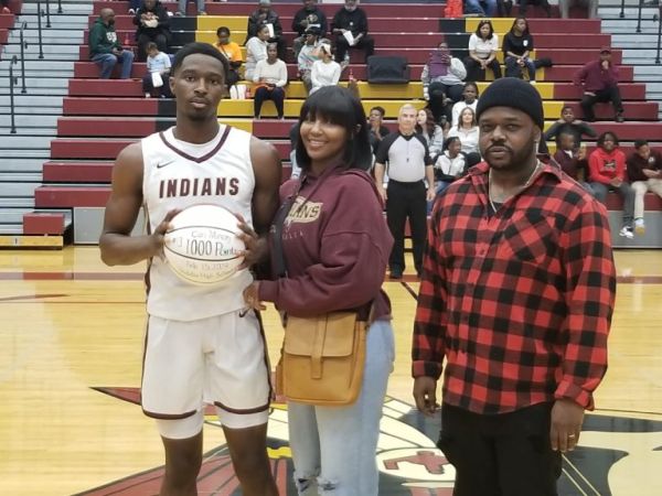 Indians Advance to Rd 2, as Mincey is Honored for 1000th Point! 
