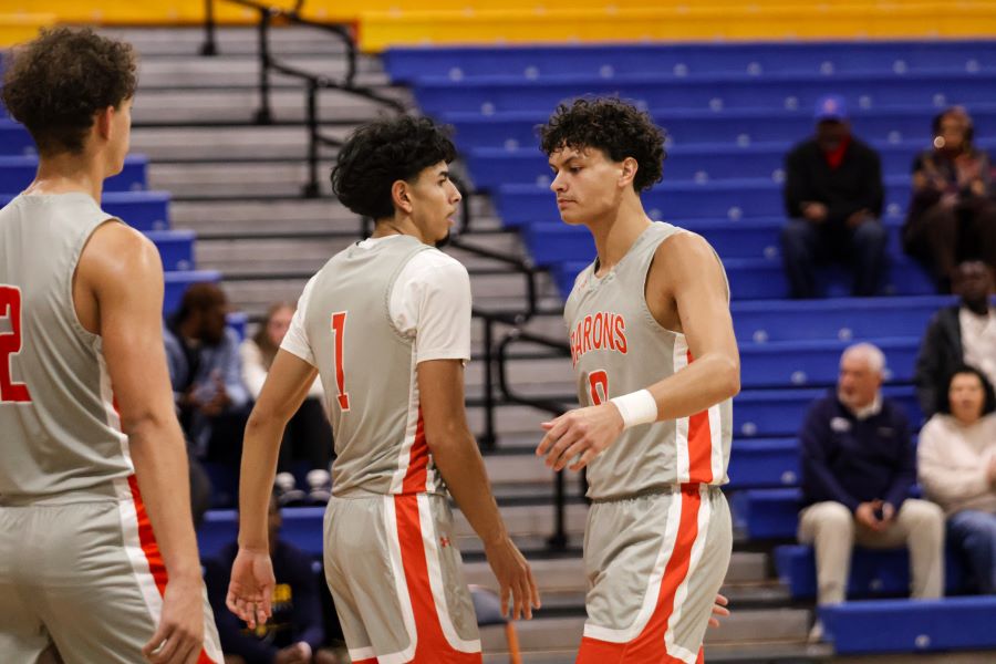 Barons Stun #10 Roadrunners 